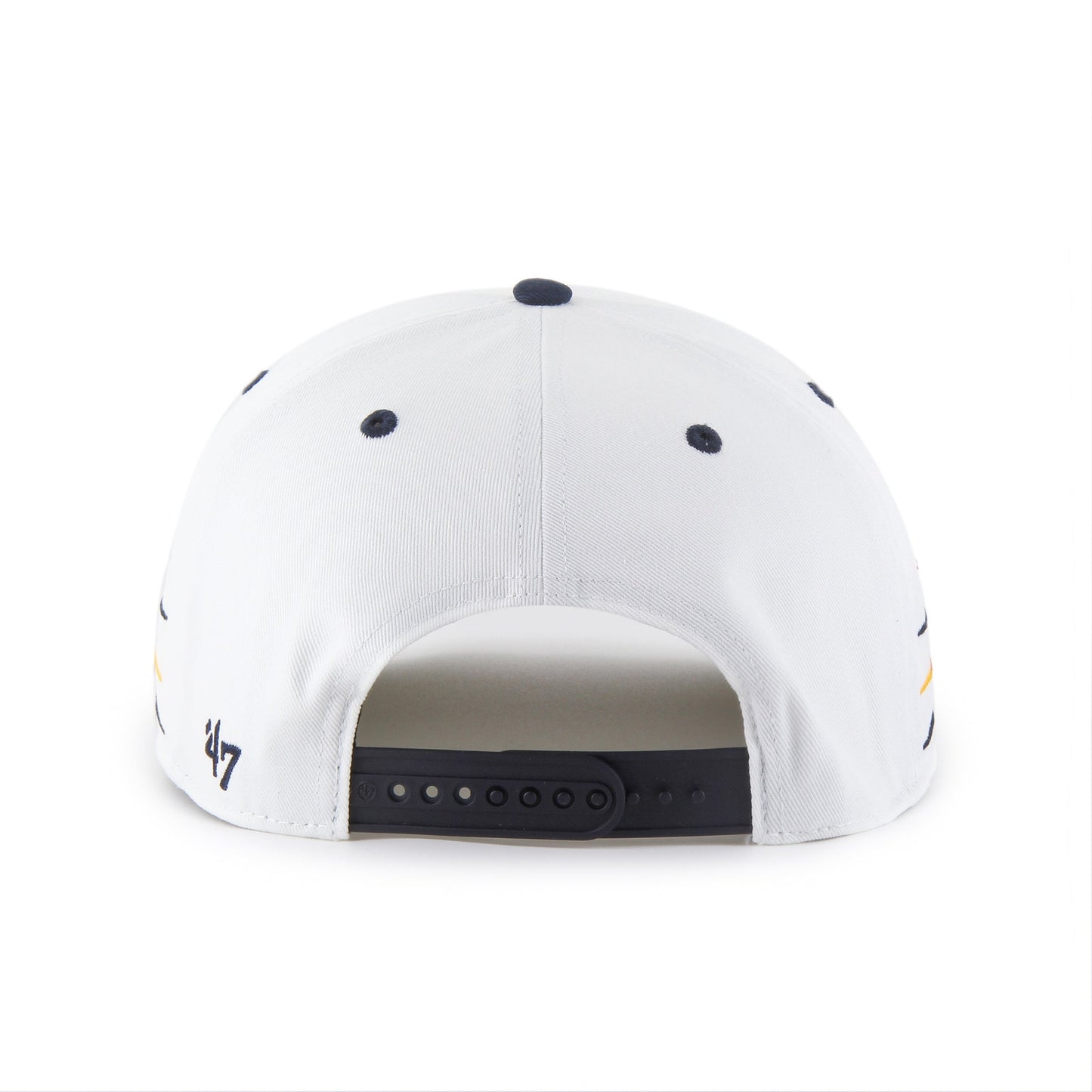 BOSTON BRUINS VINTAGE DIAMOND CUT '47 HITCH WHITE