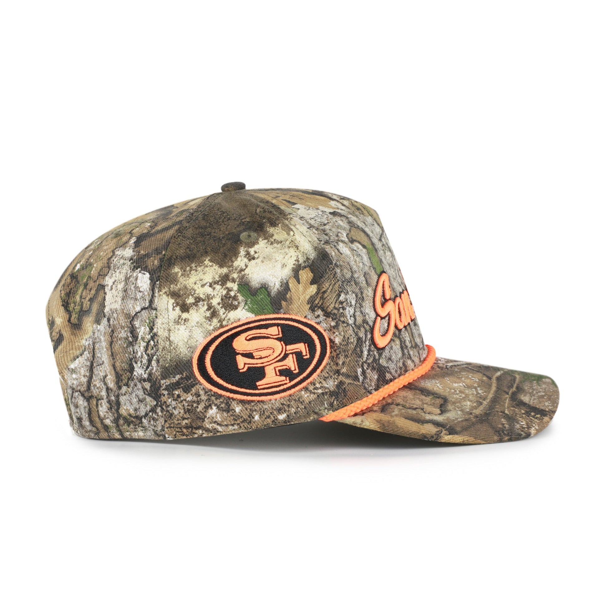 SAN FRANCISCO 49ERS OVERHAND SCRIPT REALTREE '47 HITCH RELAXED FIT REALTREE APX
