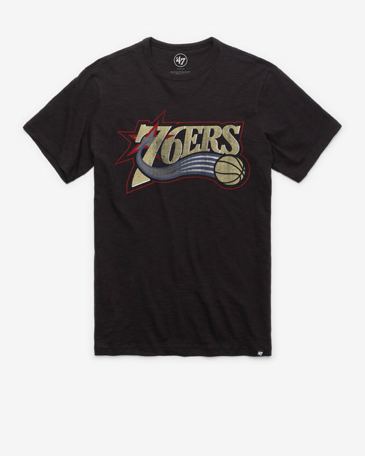 PHILADELPHIA 76ERS HARDWOOD CLASSICS GRIT '47 SCRUM TEE JET BLACK