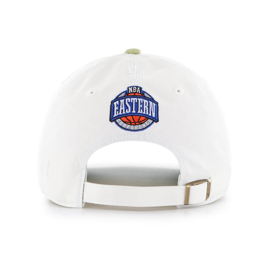 BOSTON CELTICS HARDWOOD CLASSICS WORN SCRIPT '47 CLEAN UP MF MID FIT WHITE